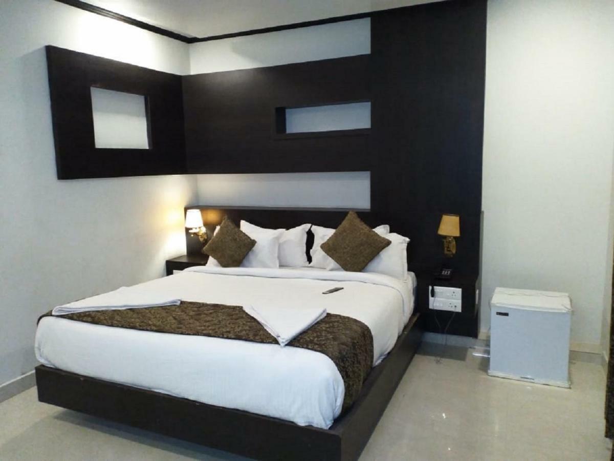 Saravanaa Residency Madurai Exterior photo